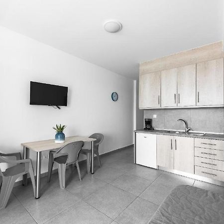 Blue Horizon 3 Apartment Nea Kallikrateia ภายนอก รูปภาพ