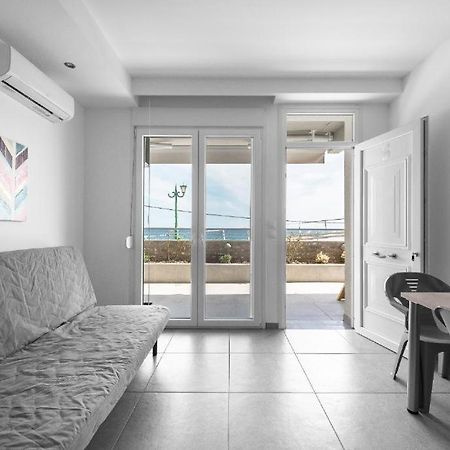 Blue Horizon 3 Apartment Nea Kallikrateia ภายนอก รูปภาพ