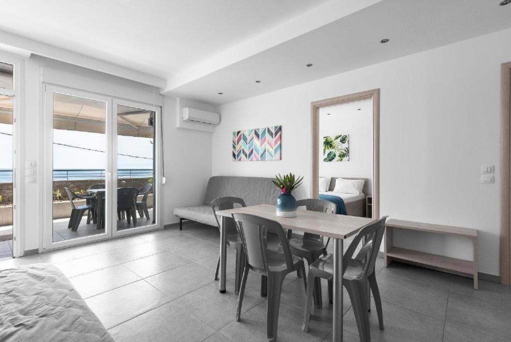 Blue Horizon 3 Apartment Nea Kallikrateia ภายนอก รูปภาพ