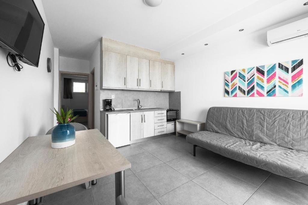 Blue Horizon 3 Apartment Nea Kallikrateia ภายนอก รูปภาพ
